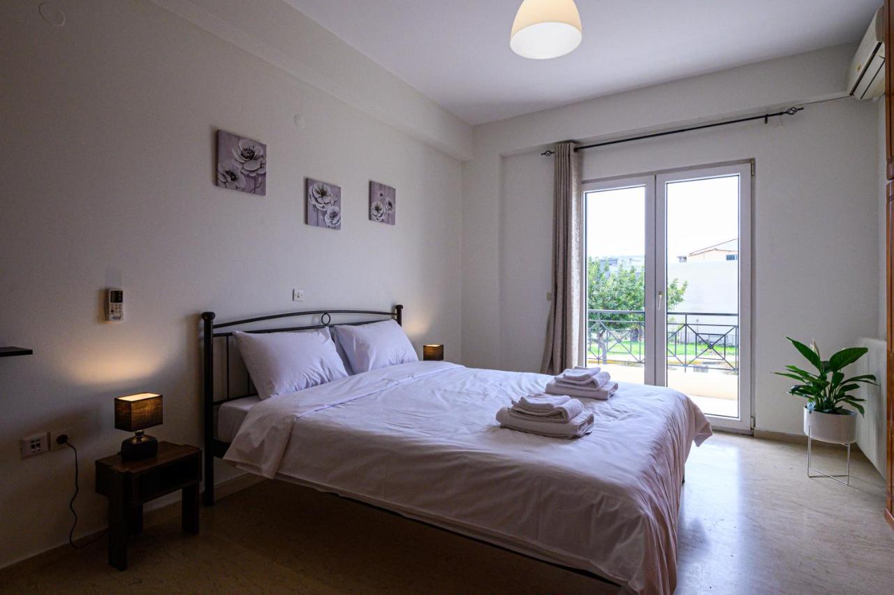 Oliva Apartment Kalamata Ngoại thất bức ảnh