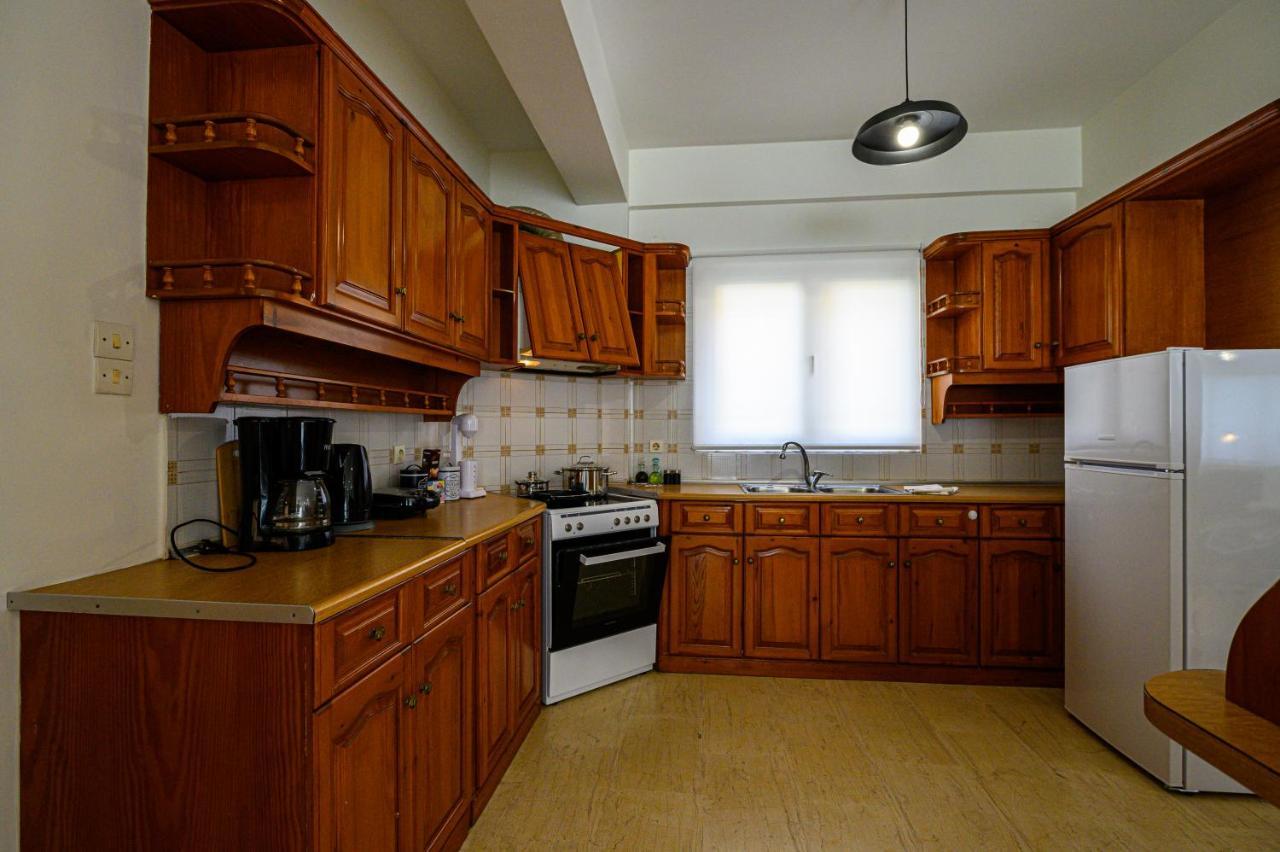 Oliva Apartment Kalamata Ngoại thất bức ảnh
