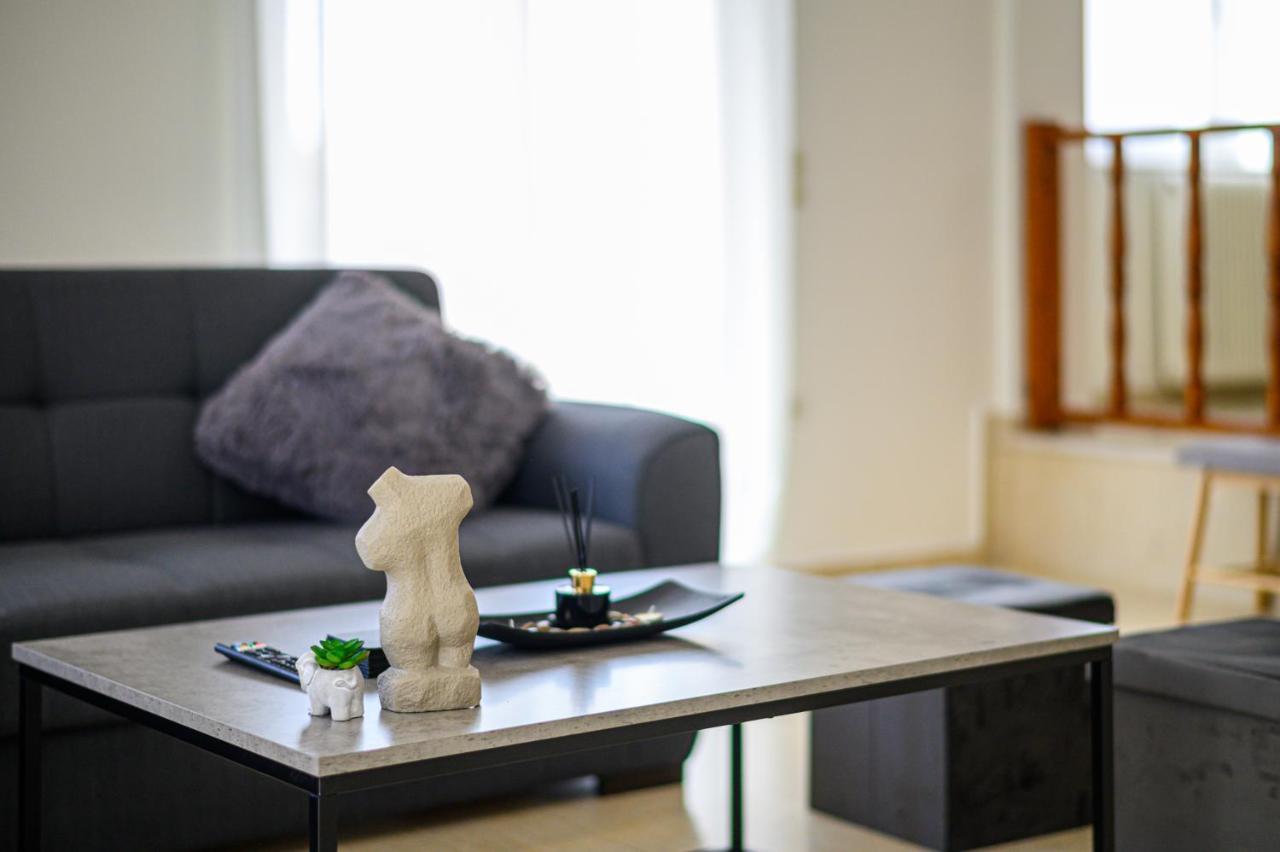 Oliva Apartment Kalamata Ngoại thất bức ảnh